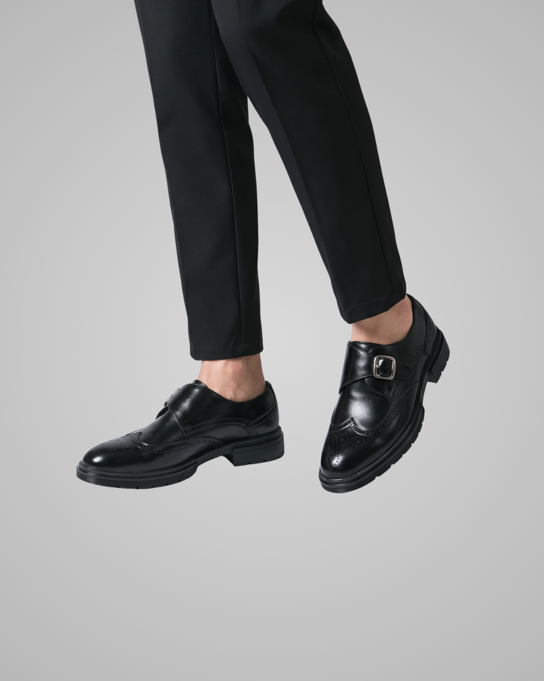 Men's Wingtip Dress Loafers in Black