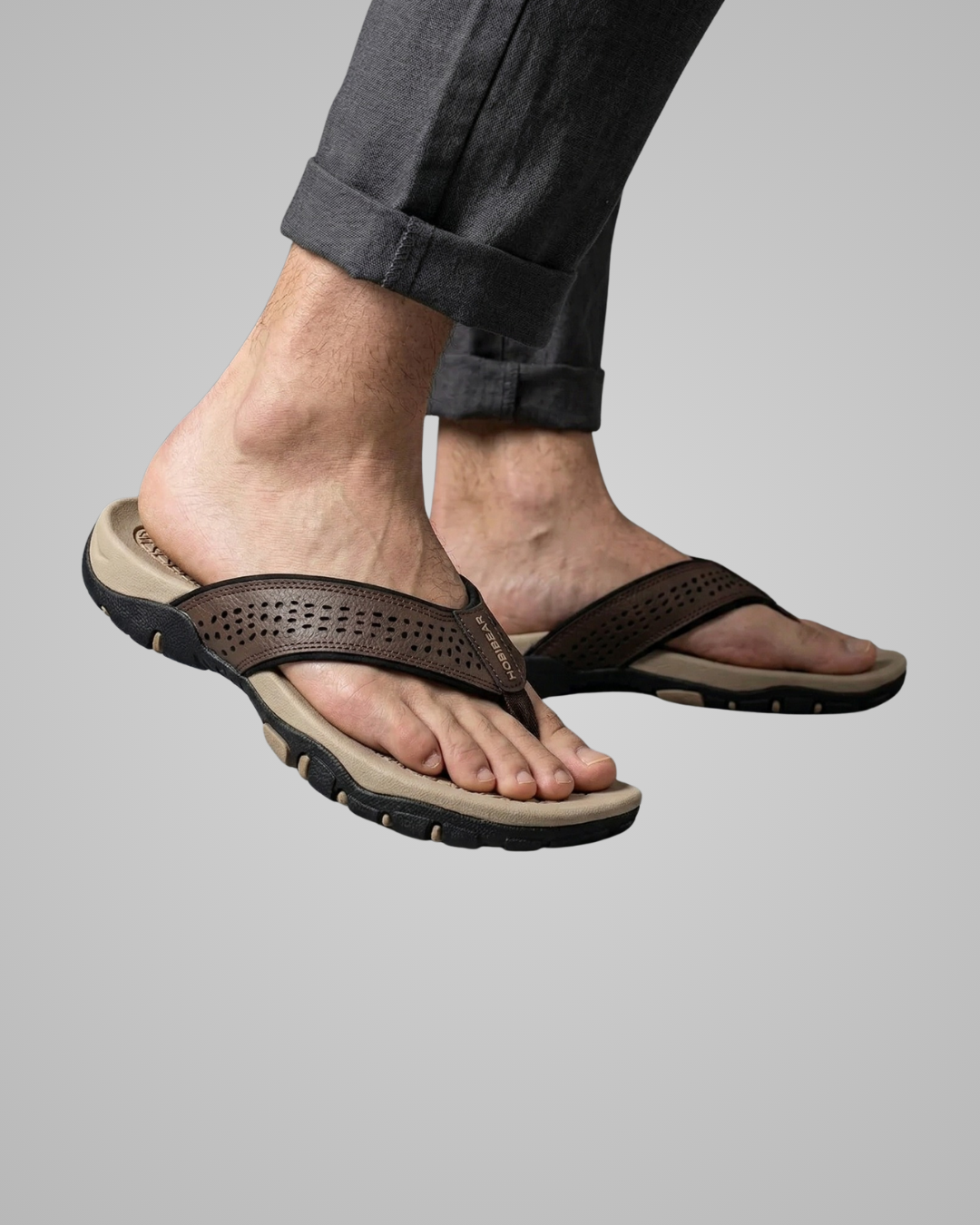 Men's Grip Sandals in Light Brown