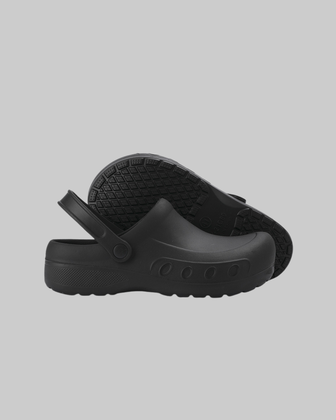 Men's Backstrap Closed-Toe Slippers in black.