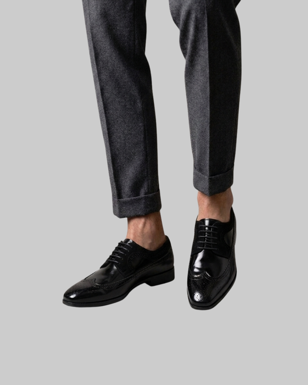 Wored Men's Brogue Business Dress Shoes in black.