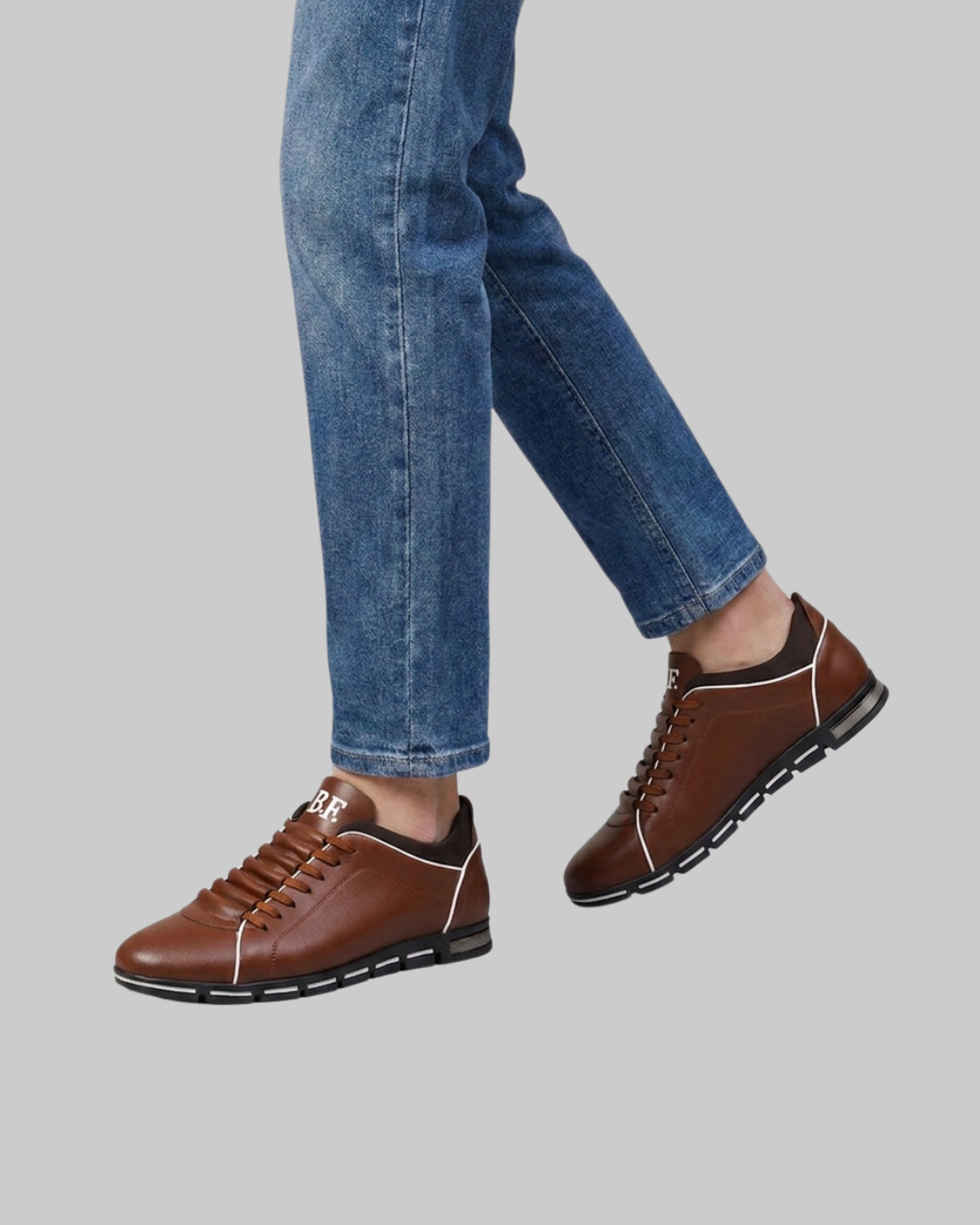 Men's Low Top Lace-Up Sneakers