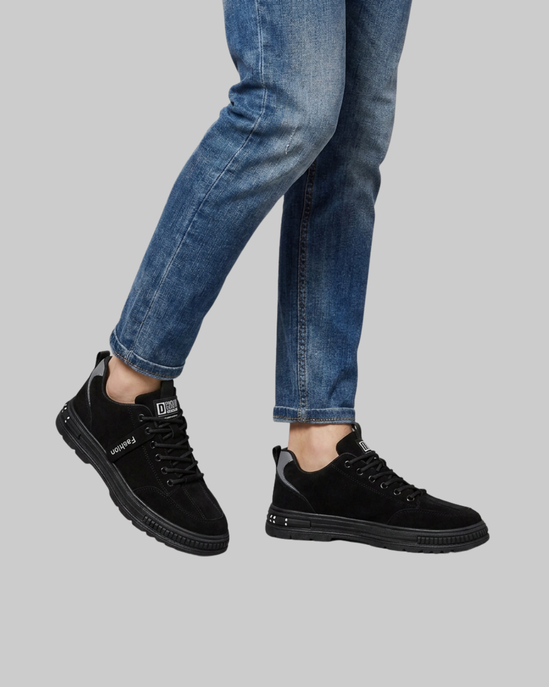 Wored Men's Panelled Low-Top Sneakers in black.