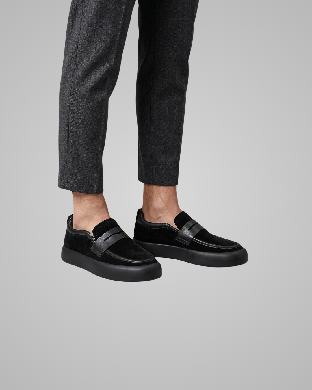 Men's Saddle Strap Loafers in Black